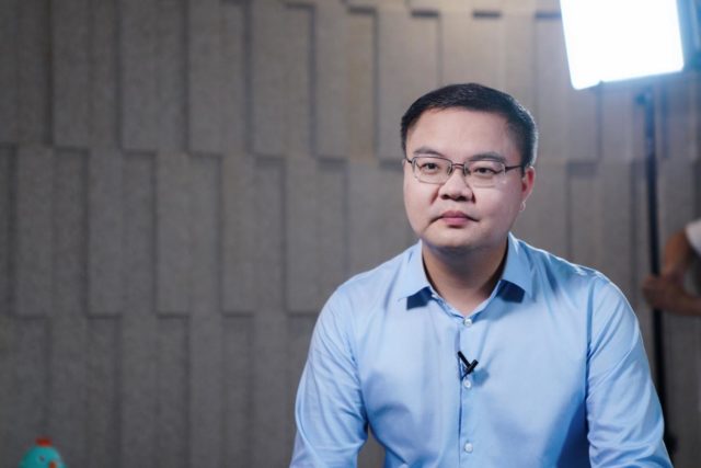 杨明