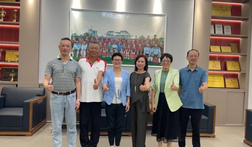 民盟厦门市委会领导走访集美中学