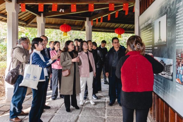 参观照片